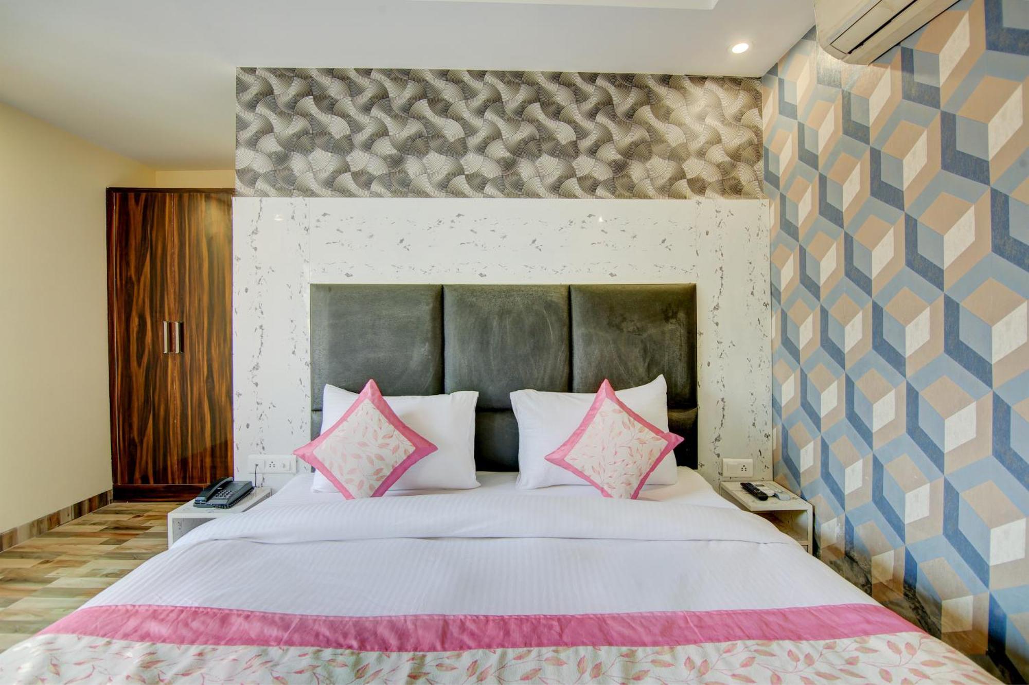 Hotel Smart Signature By Smart Group Yeni Delhi Dış mekan fotoğraf